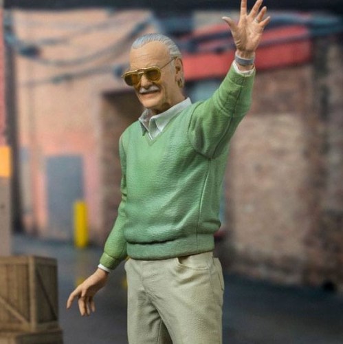 Stan Lee Legendary Years Marvel Art 1/10 Scale Statue by Iron Studios